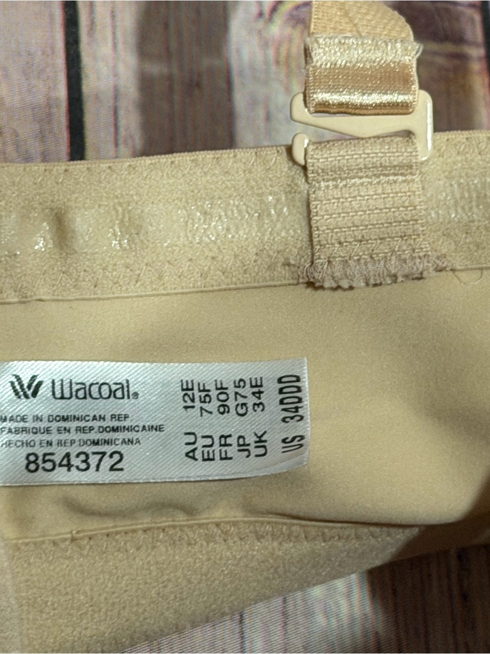 ✨NWT✨ Wacoal Seamless Nude Strapless Bra - 34DDD